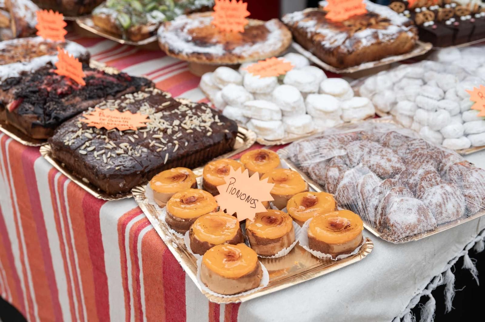 Benalmádena&#039;s international festival - in pictures